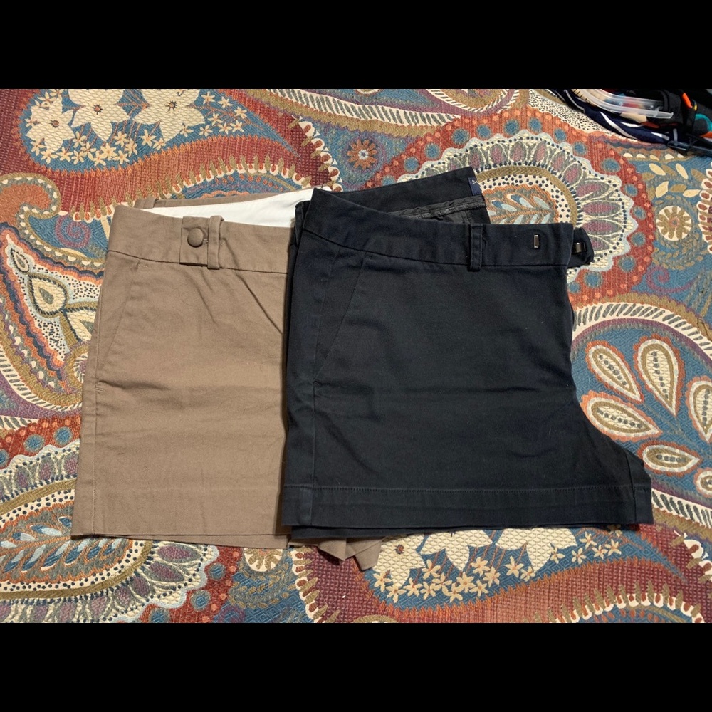 2 pairs Banana Republic shorts